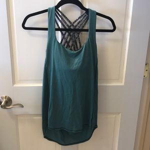Free to be Wild Lululemon tank size 6